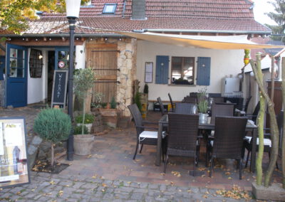 Eingang der Gaststätte im Faselstall Biebsheim